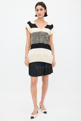 Brunello Cucinelli Cream 
Black Panelled Ribbon Back Top