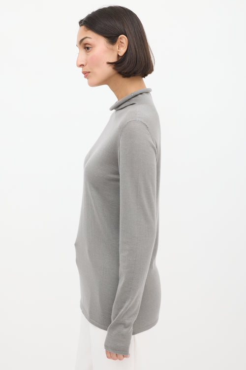 Brunello Cucinelli Grey Cashmere Knit Turtleneck