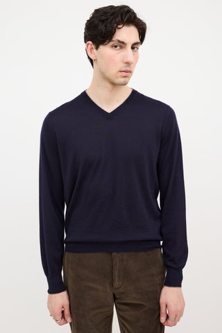 Brunello Cucinelli Cashmere 
Silk V-Neck Sweater