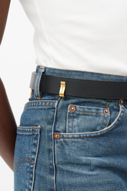 Burberry Black 
Gold Leather Slim Clasp Belt