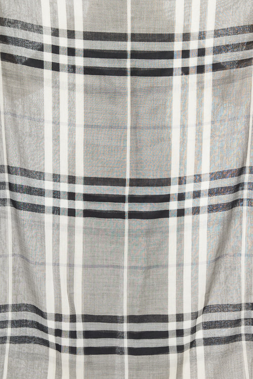 Burberry Black 
Grey Nova Check Scarf