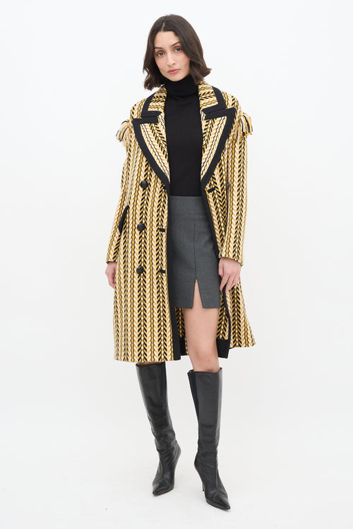 Burberry Fall 2016 Black 
Yellow Wool Fringe Coat