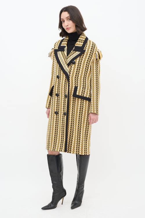 Burberry Fall 2016 Black 
Yellow Wool Fringe Coat