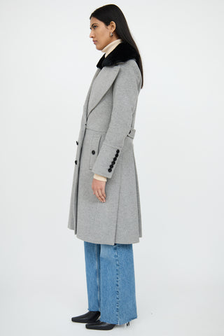 BurberryGrey 
Black Detachable Fur Collar Coat