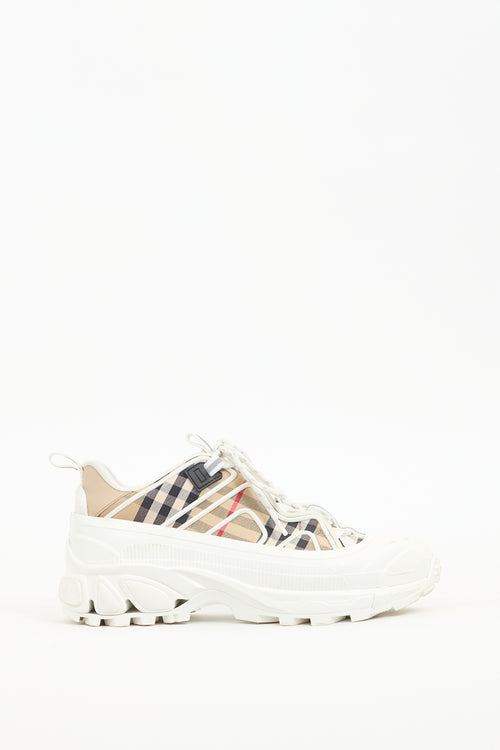 Burberry White 
Beige Nova Check Arthur Sneaker