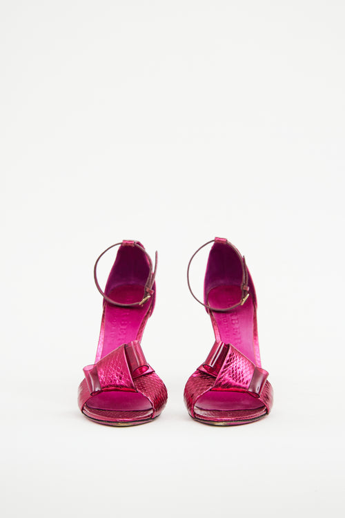 Burberry Pink Embossed Bow Pump