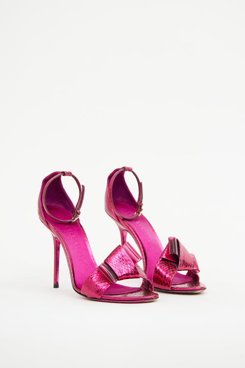 Burberry Pink Embossed Bow Pump