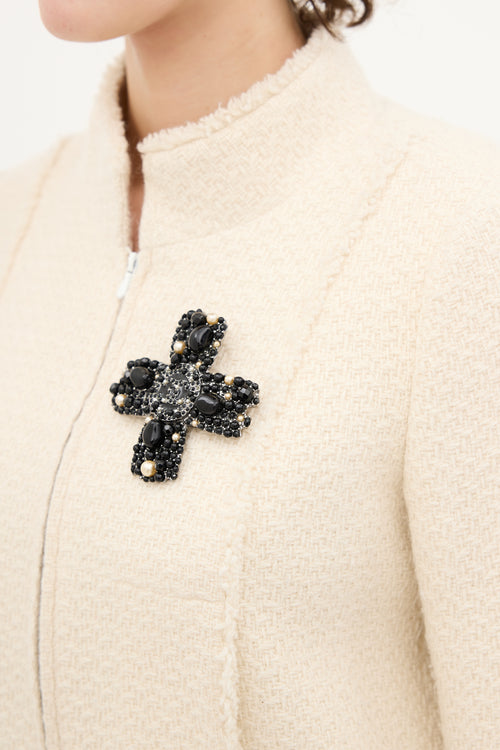 Chanel Fall 2005 Silver 
Black Stone CC Cross Brooch