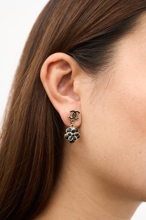 Chanel SS 2009 Gold 
Black Camelia CC Drop Earrings