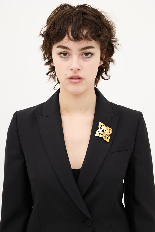 Chanel Spring 1997 Gold CC Quatrefoil Knot Brooch