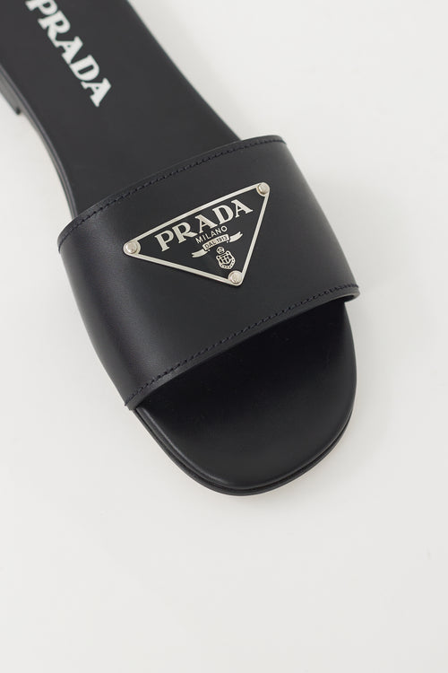 Black 
Silver Leather Logo Sandal