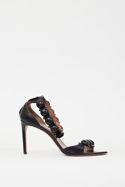 Alaïa Black 
Silver Leather Bombe Sandal