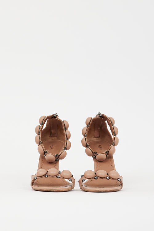 Alaïa Pink 
Silver Leather Bombe Sandal