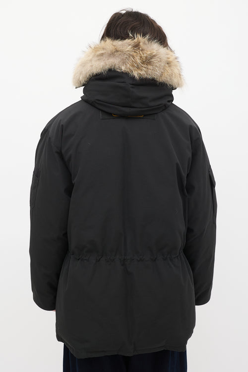 Canada Goose Black Down 
Fur Trim Expedition Jacket