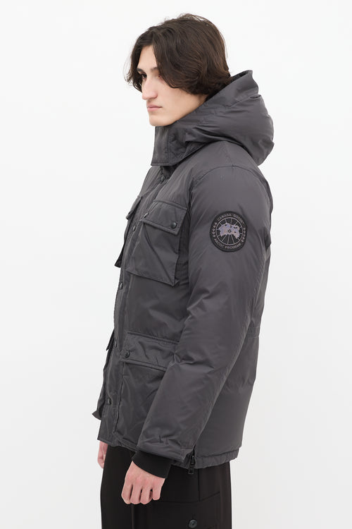 Canada Goose Dark Grey Down 
Nylon Manitoba Jacket