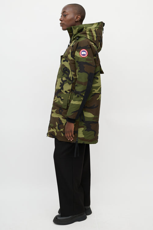 Canada Goose Green 
Brown Split Hood Camo Coat