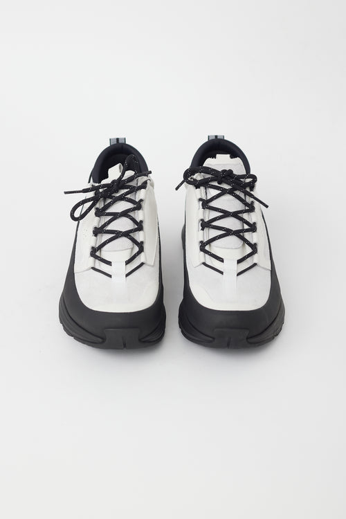 Canada Goose White 
Black Glacier Trail Sneaker