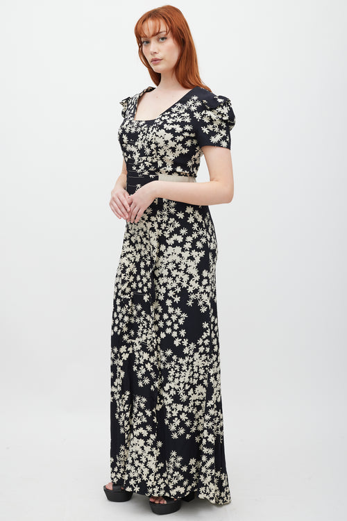 Carolina Herrera Black 
Cream Silk Floral Pleated Dress