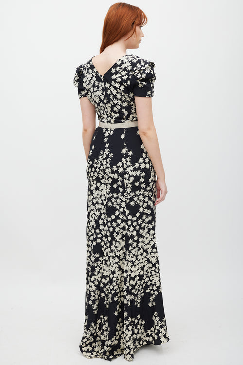 Carolina Herrera Black 
Cream Silk Floral Pleated Dress