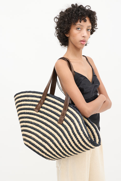 Cesta Beige 
Black Raffia Striped Taco Tote Bag