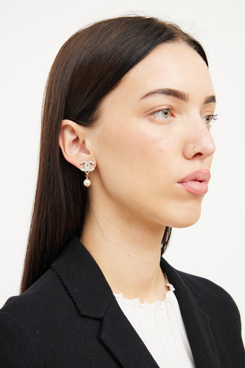 Chanel 2005 CC Pearl Drop Earrings