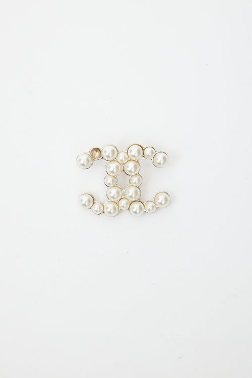 Chanel 2014 White Pearl CC Brooch