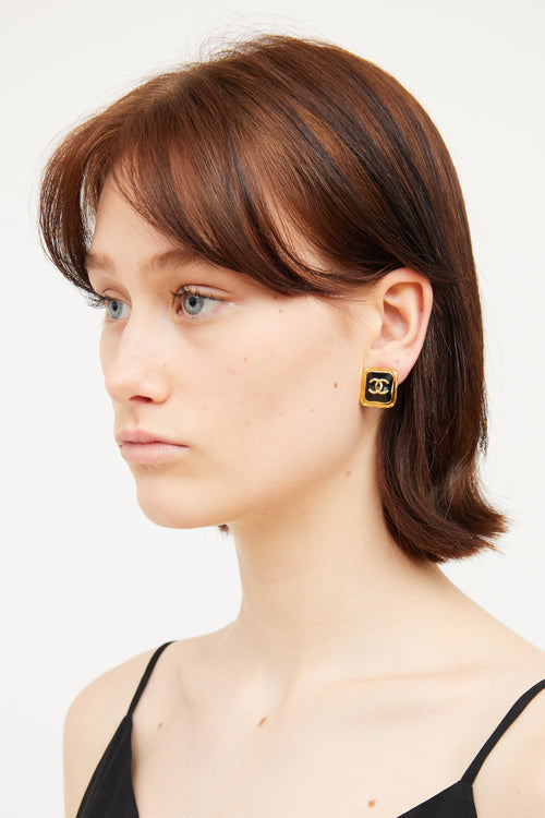 Chanel2025 Cruise CC Square Enamel Earrings