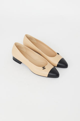 Chanel Beige 
Black Toe Leather Flat