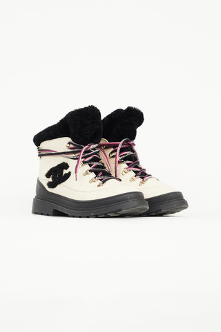 Chanel Beige Leather 
Shearling CC Snow Boot