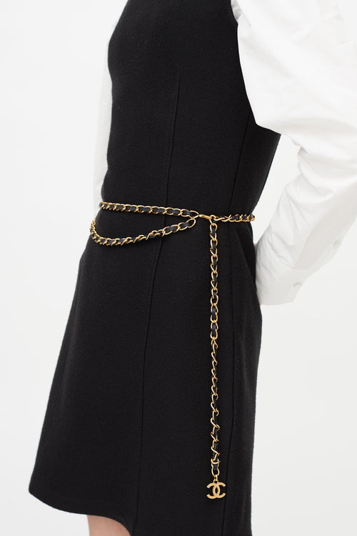 Chanel Fall 2001 Black 
Gold Chain Belt