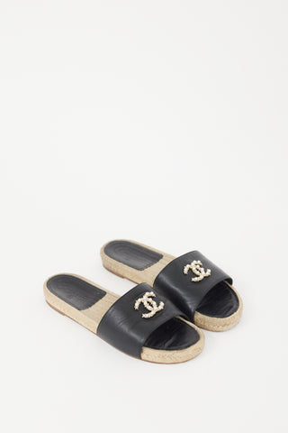 Chanel Black Leather Pearl CC Logo Espadrille Slide