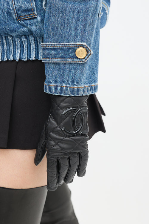 Chanel Black Quilted Leather 
Patent CC Gloves