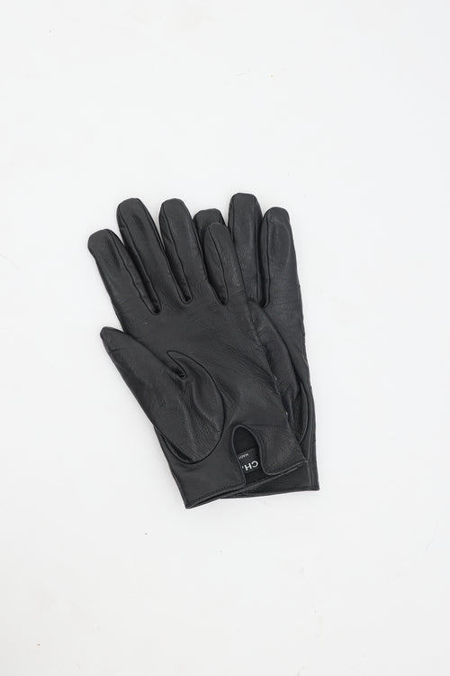 Chanel Black Quilted Leather 
Patent CC Gloves