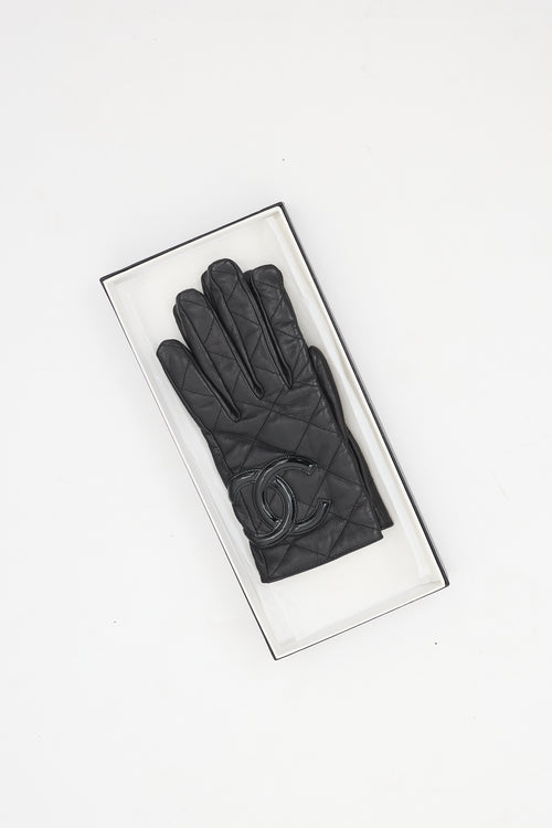 Chanel Black Quilted Leather 
Patent CC Gloves