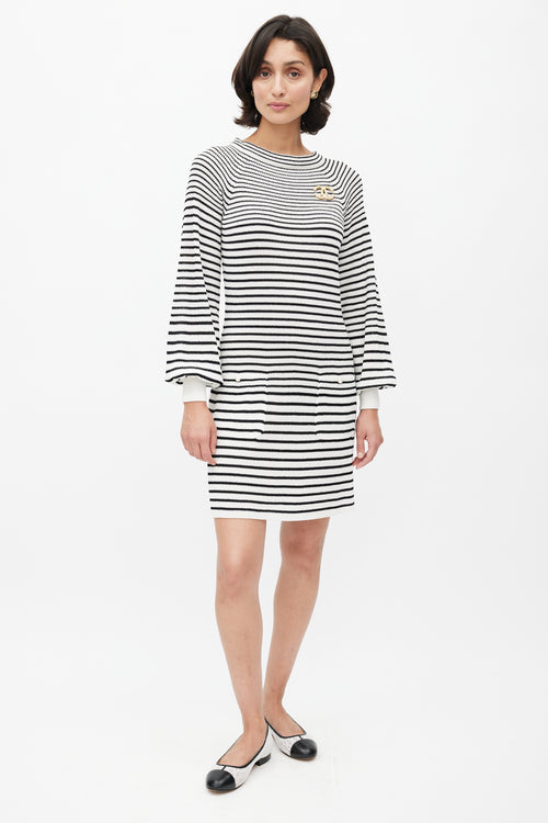 Chanel Black 
White Knit Stripes Dress