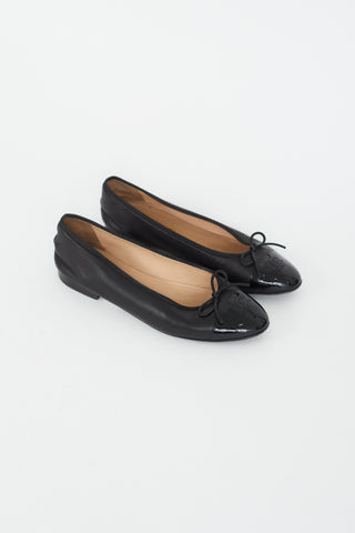 Chanel Black Leather Logo Ballet Flat