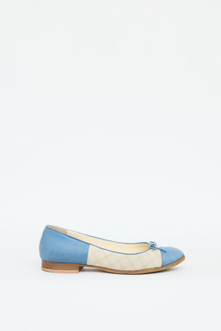 Chanel Blue 
Beige Leather Flat