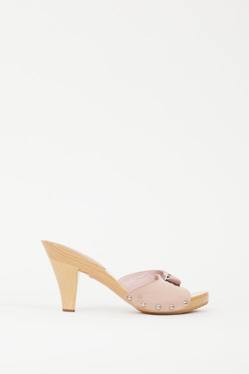 Chanel Cruise 2005 Pink 
Beige Suede 
Wood Mule