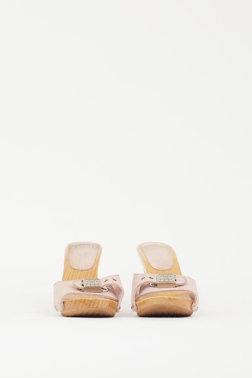 Chanel Cruise 2005 Pink 
Beige Suede 
Wood Mule