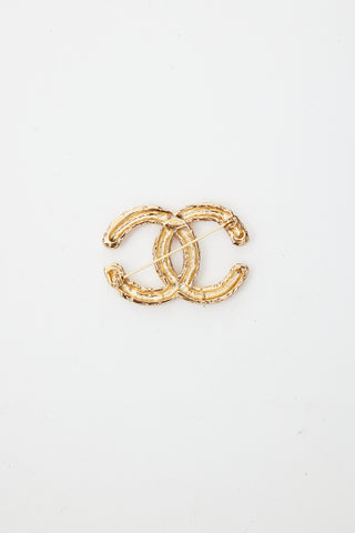 Chanel Cruise 2019 Gold Textured CC Brooch