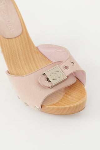 Chanel Cruise 2005 Pink 
Beige Suede 
Wood Mule