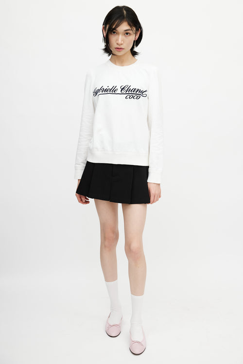 Chanel Fall Winter 2005 White 
Navy Logo Sweatshirt