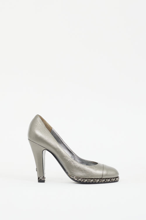 Chanel Silver Leather CC Chain Pump