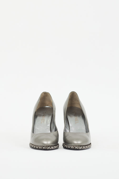 Chanel Silver Leather CC Chain Pump