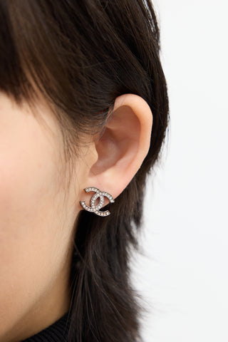 Chanel Silver Metal 
Crystal CC Stud Earrings