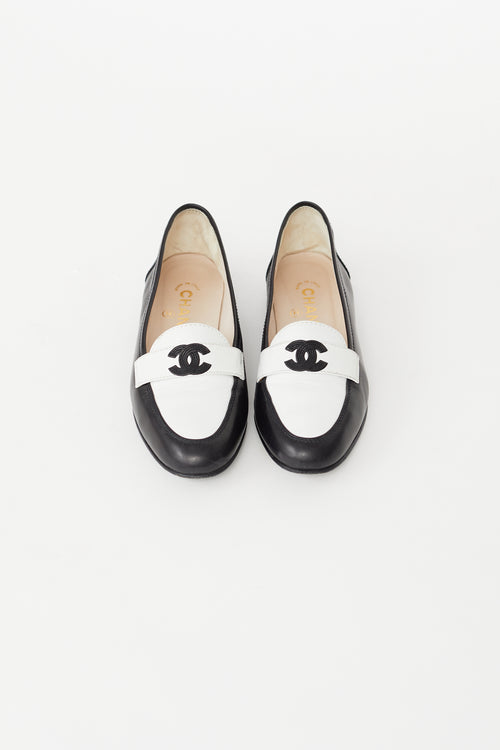 Chanel Spring 1994 Black 
White Leather Loafer