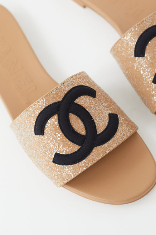 Chanel Spring 2023 Beige Glitter CC Slide