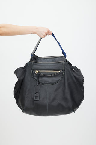 Chloé Black 
Navy Leather Tote