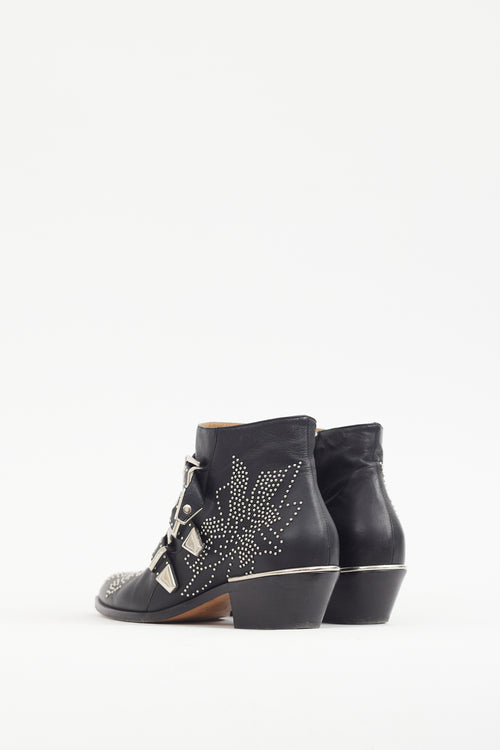 Chloé Black 
Silver Studded Leather Susanna Boot