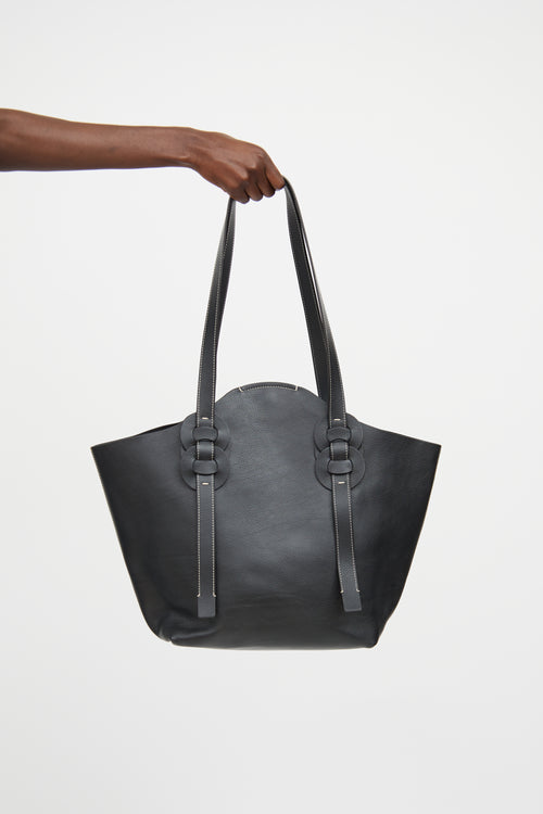 Chloé Black 
White Leather Darryl Tote